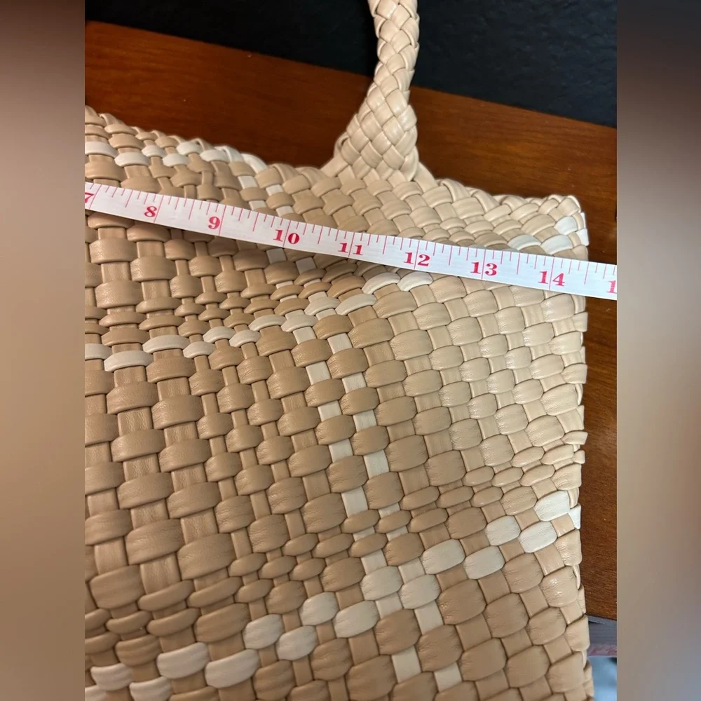 E/N Expressions NYC Vegan‎ Leather Woven Shoulder Tote Bag Beige and cream NWT